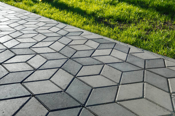 Best Affordable Driveway Paving  in Meraux, LA